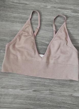 Трендовый бесшовный топ h&m