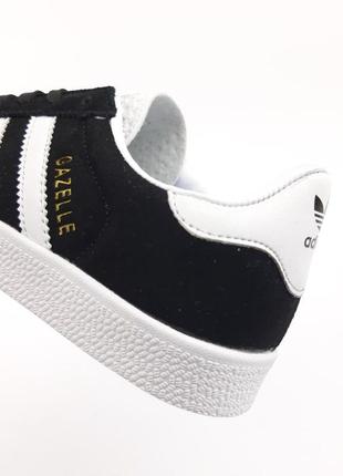 Женские замшевые кроссовки adidas gazelle white black адидас газели кеды10 фото