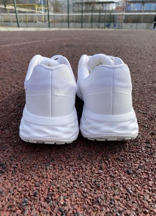 Крутые белые оригинальные кроссовки nike revolution р43/28см,ne force1 tn air 955 фото