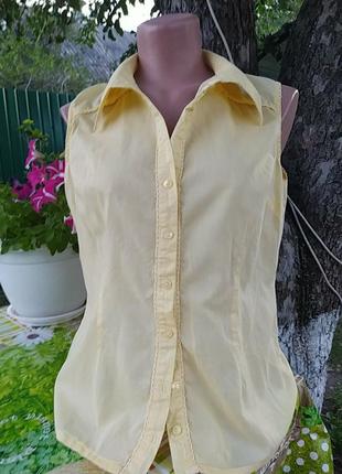 Желтая блуза безрукавка1 фото