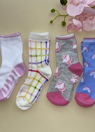 Шкарпетки котонові для дівчинки  розмір: 27/30 29/33 (білі в клітинку) .
