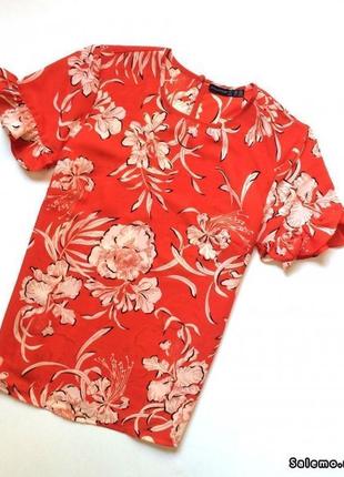 Очень красивая и стильная брендовая блузка в цветах 19.