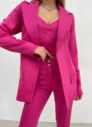 Брючный костюм женский весенний на весну демисезонный базовый деловой нарядный праздничный черный белый розовый голубой брюки пиджак8 фото