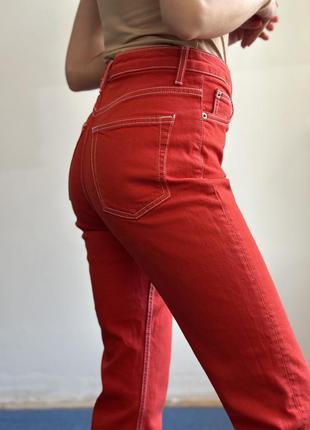 Красные джинсы укороченные скинни на высокой талии s topshop8 фото