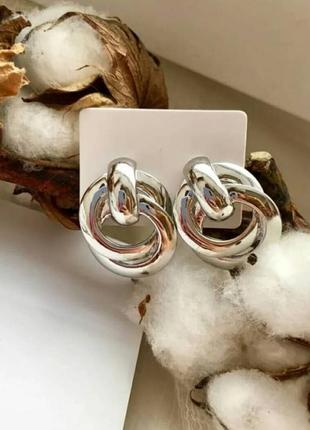 Круглые серебристые серьги кольца серьги кольца