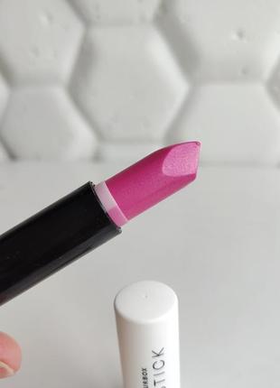 Помада для губ от орифлейм oriflame colourbox bridget pink  329893 фото