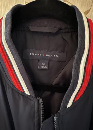 Курточка Tommy hilfiger3 фото