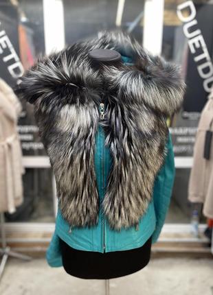 Курточка з натуральної шкіри з хутром чорнобурки