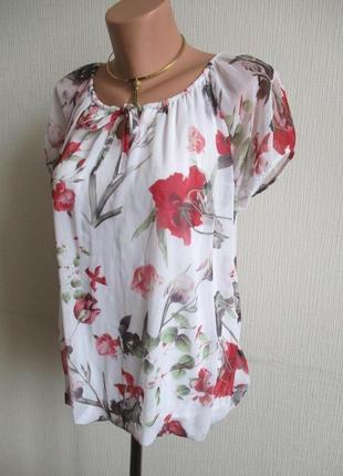 Блузка в цветочный принт, италия4 фото