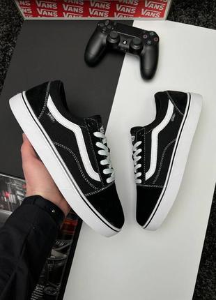 Чоловічі кросівки vans old skool all black white