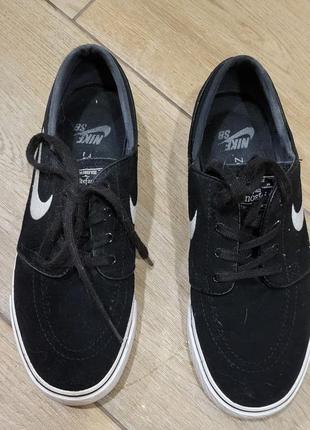 Крутые кеды nike 38р2 фото