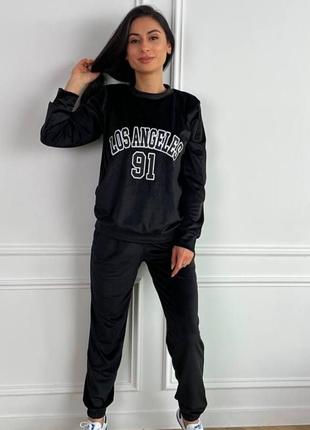 Костюм спортивный женский велюровый оверсайз свитшот с принтом брюки джоггеры на высокой посадке качественный стильный трендовый черный бордовый