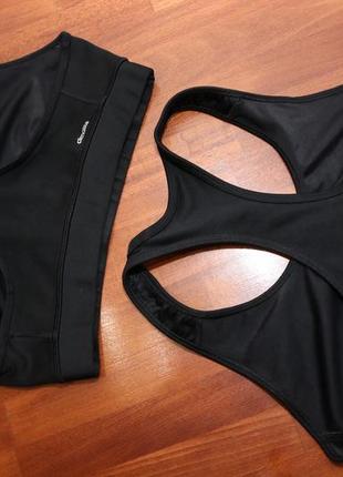 Спортивний топ techfit від adidas оригінал  (розмір м)3 фото