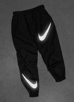 Спортивні штани nike