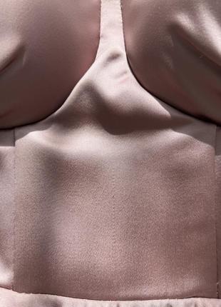 Вечернее атласное платье в идеальном состоянии