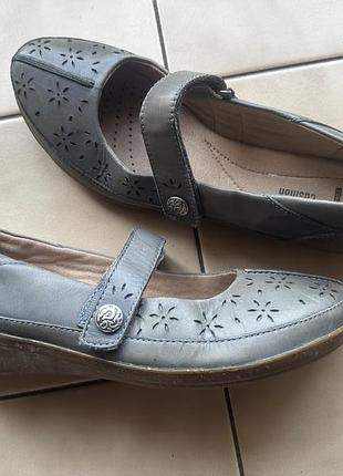 Туфлі clarks р41,5р стелька 27см