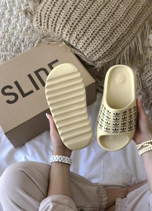 Шлепанцы adidas yeezy slide bone logo шльопанці шльопки шлепки сланцы сланці3 фото