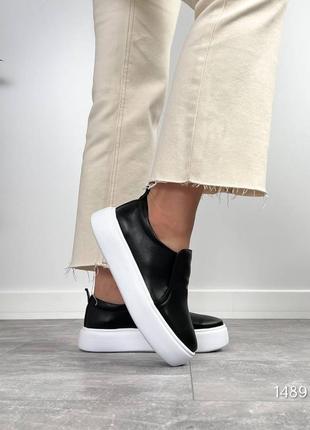 Черные женские лоферы туфли слипоны мокасины на утолщенной подошве из натуральной кожи5 фото