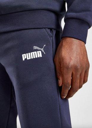 Чоловічі темно-сині  спортивні штани від puma  розмір м2 фото