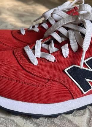 Женские кроссовки new balance