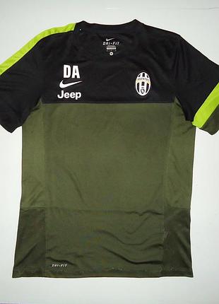 Футболка клубная  nike  juventus jeep 2012г оригинал (m)