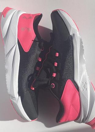 Кроссовки under armour