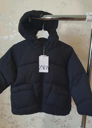 Тепла і практична курточка zara дівчинці для весни  на 4-5 років1 фото