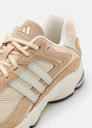 Жіночі кросівки adidas response cl5 фото