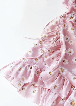 Vip ⛔красивое платье на запах с рюшами воланами нежный цветочный принт ромашка4 фото