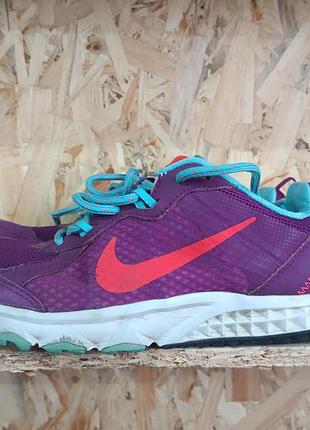 Кросівкі nike