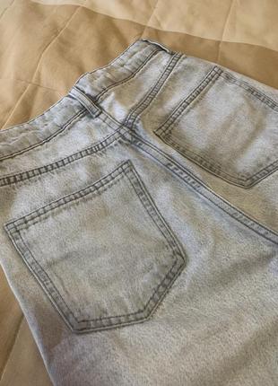 Трендовые джинсы с завышенной посадкой клеш6 фото