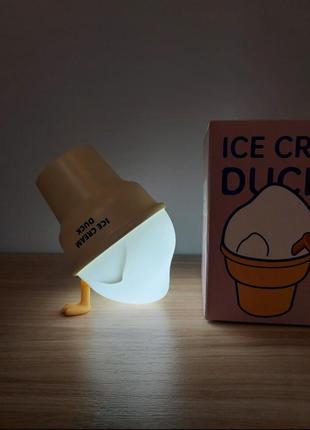 Силіконовий нічник "каченя в стаканчику" ise cream duck3 фото