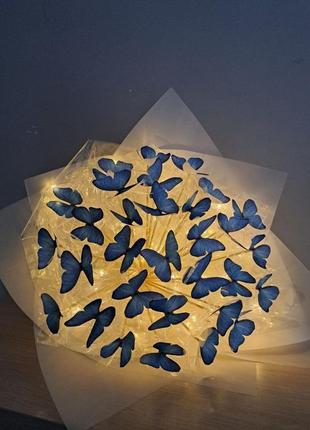 Букет з метеликів світиться в темряві подарунок на день народження 8 березня з атласної стрічки мамі дівчині дружині коханій дочці подрузі із бабочек2 фото