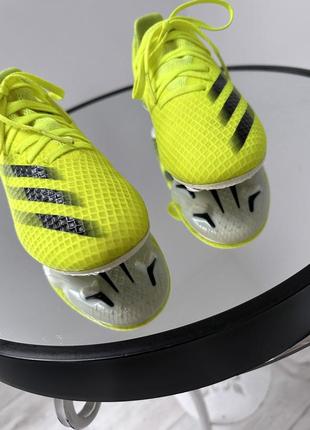 Крутые яркие бутсы adidas x speedflow4 фото