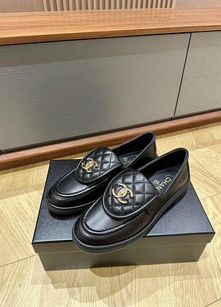Лоферы в стиле chanel
