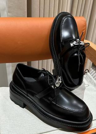 Лоферы в стиле hermes