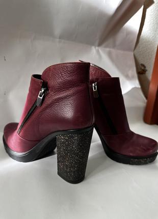 Женские кожаные ботинки ботильоны на весну осень3 фото