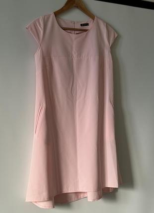 Сукня з коротким рукавом