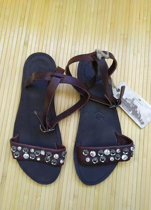 Шкіряні коричневі сандалі campomaggi італія2 фото