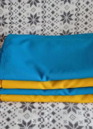 Легкі декоративні штори блакитні на широкій стрічці