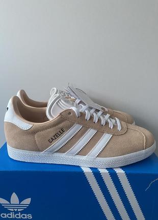 Оригинальные кроссовки adidas gazelle in beige6 фото