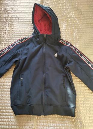 Фірмова демі куртка оригінал reebok