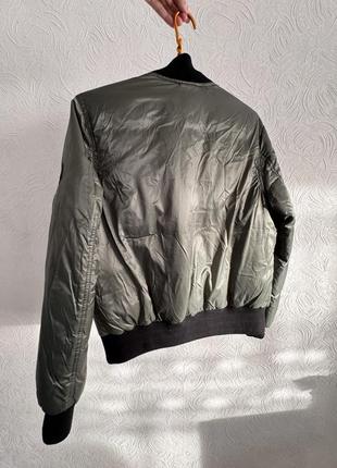 Куртка бомбер, цвет хаки (зеленый)7 фото