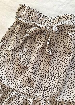 Мини юбка солне белая в горох от shein3 фото