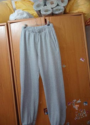 Продам штани розмір s