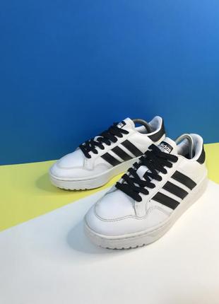 Кроссовки adidas3 фото