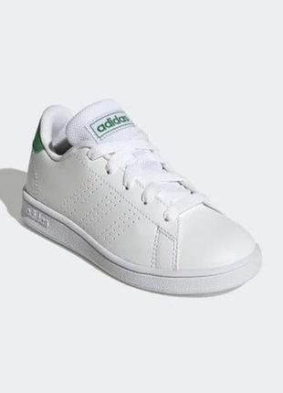 Adidas blancos con verde 2025