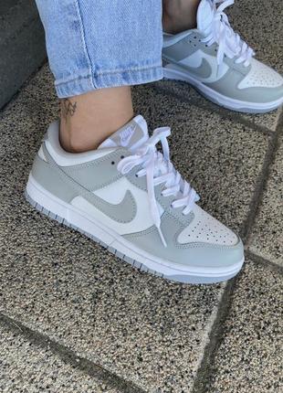 Найк данк ловля лайт серые nike dunk low light grey/white9 фото