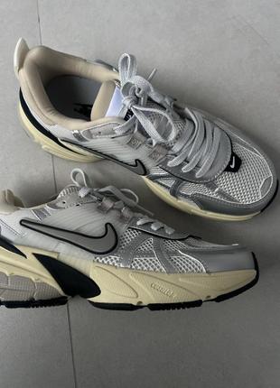 Кроссовки  nike runtekk silver9 фото