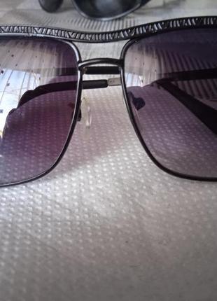 Продам солнце-защитные очки1 фото
